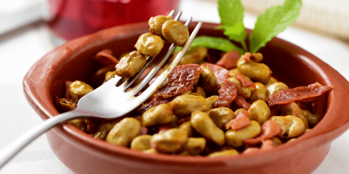 Receta de habitas con jamón